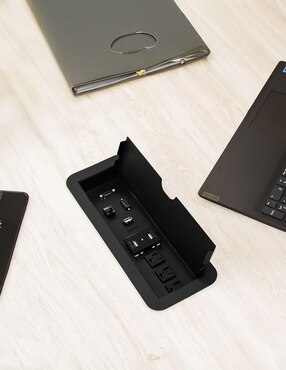 Multicontacto Mindejal de 3 salidas y 2 puertos Usb