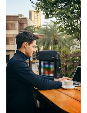 Mochila con pantalla Led casual Divoom impermeable unisex