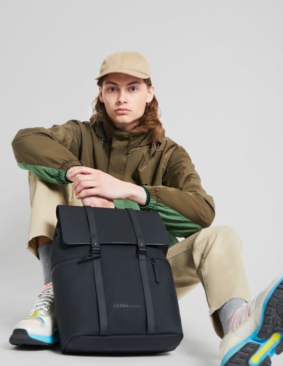 Mochila casual impermeable unisex 8