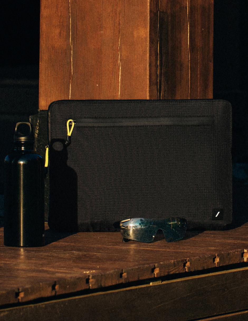 Funda porta laptop 14 pulgadas de nylon 3