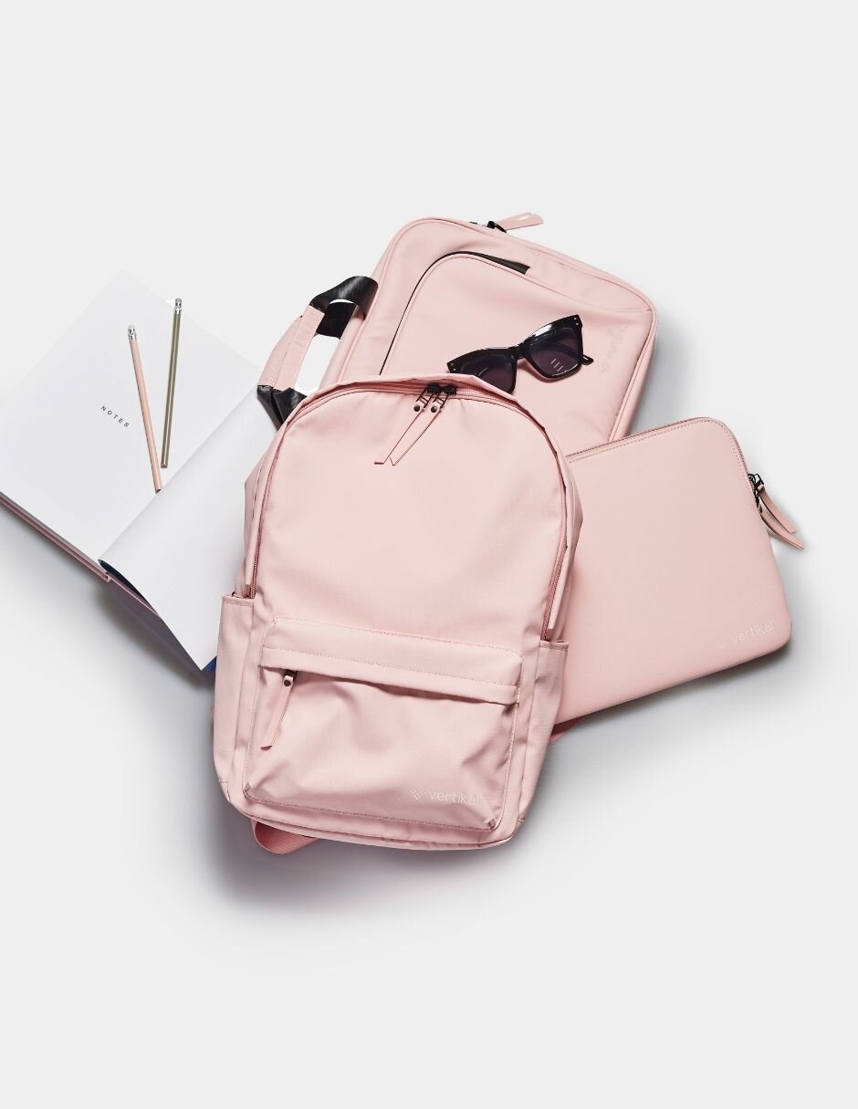 Mochila casual impermeable unisex 4