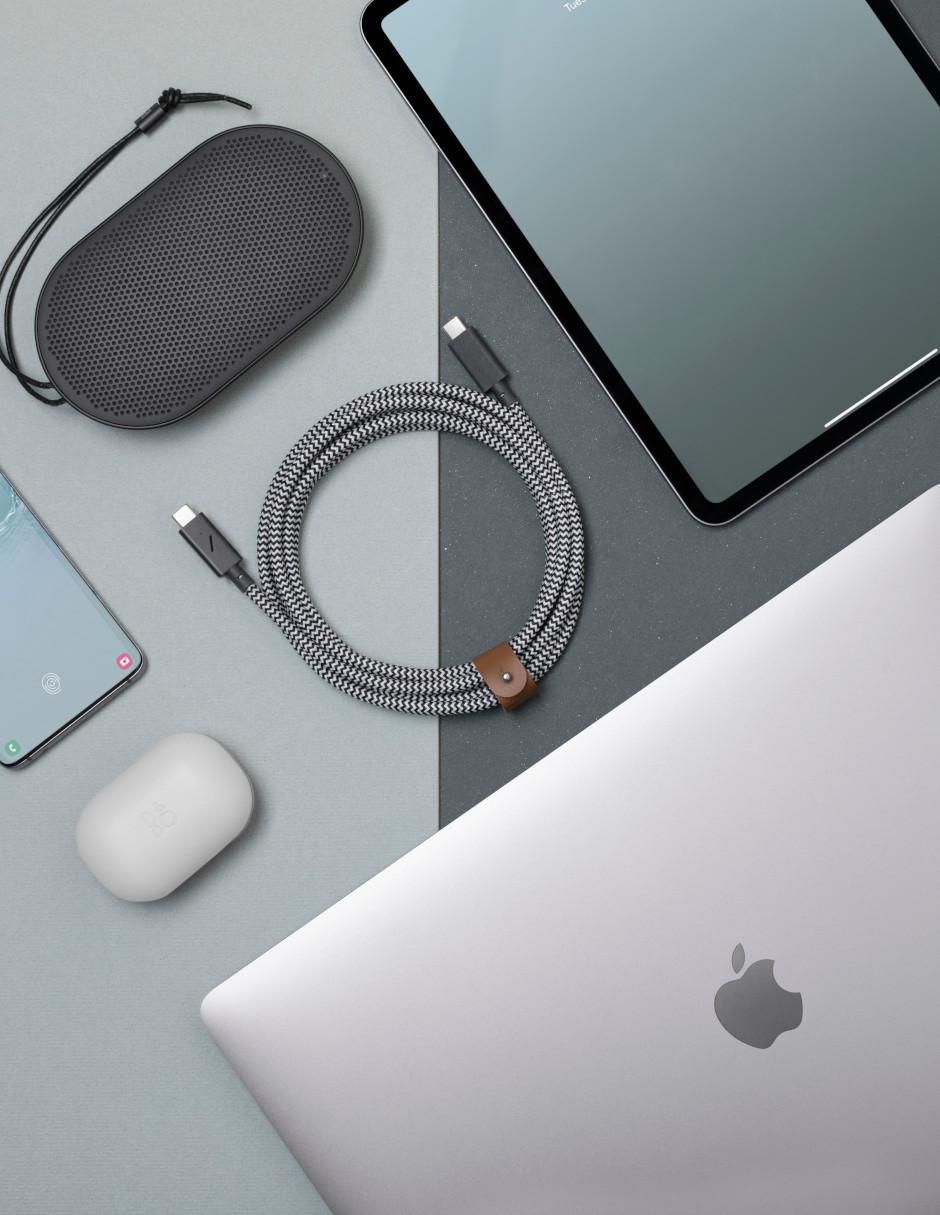 Cable USB C de 2.4 m 2