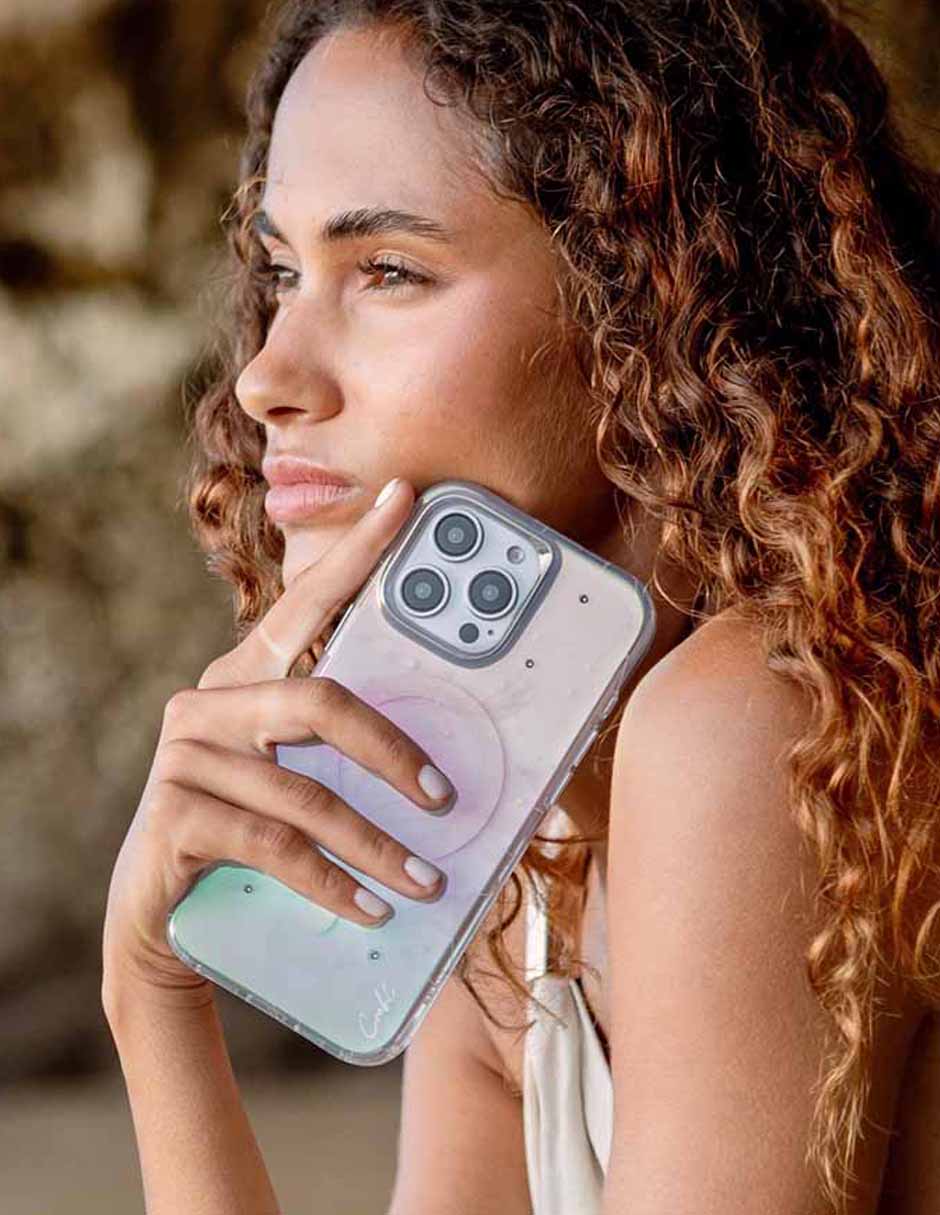 Funda para iPhone 16 Pro Celest de poliuretano 3